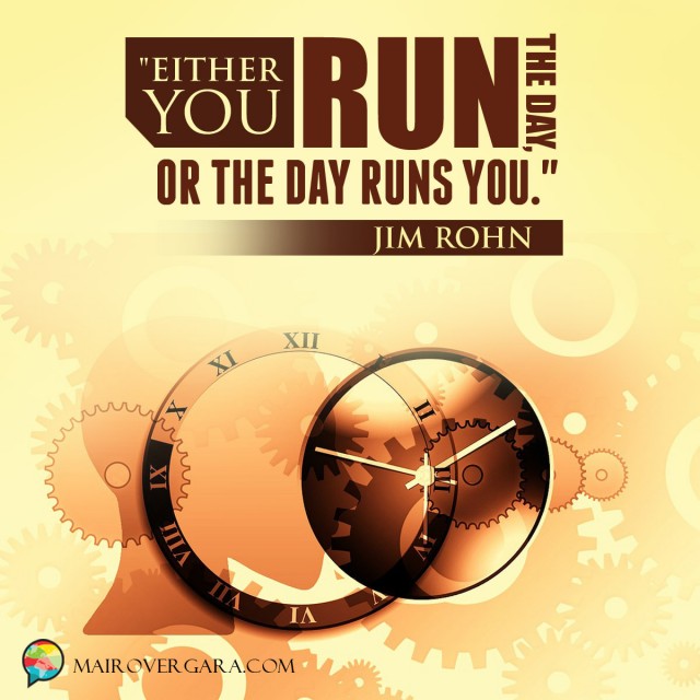 Aprenda inglês com citações #16: Either you run the day,...